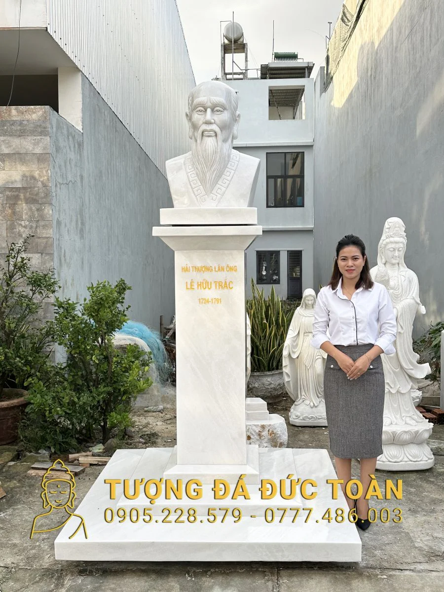 TƯỢNG BÁN THÂN LÊ HỮU TRÁC CAO 70CM KÈM ĐẾ ĐÔN CAO 1,6M
