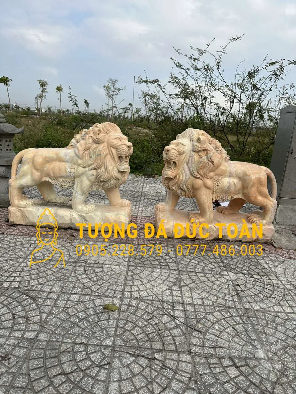 Sư Tử Đá Cẩm Thạch Vàng Nguyên Khối Tự Nhiên: Vương Giả, Chiêu Tài & Trấn Trạch