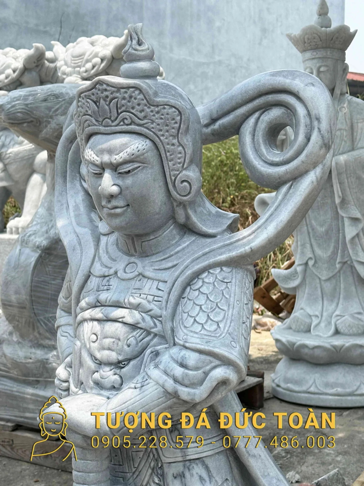 Góc nhìn phụ