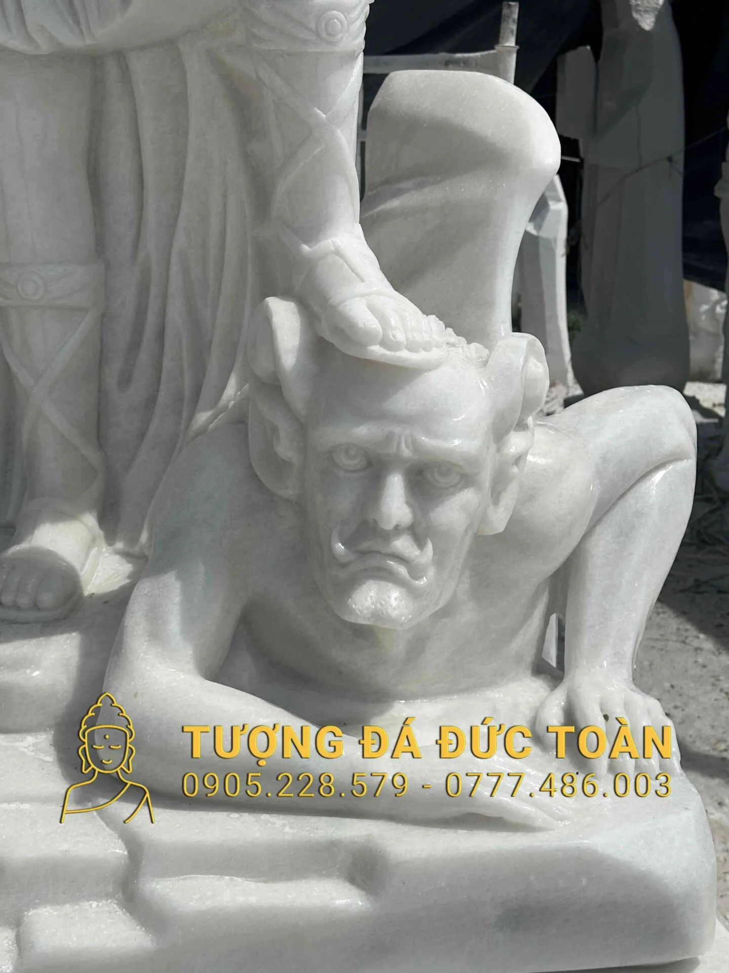 Góc nhìn phụ