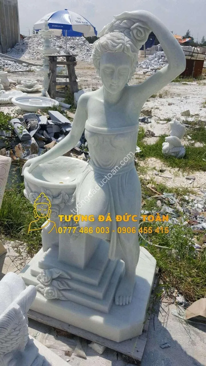 Tượng Cô Gái Hoa Hồng Bằng Đá Cẩm Thạch Tự Nhiên