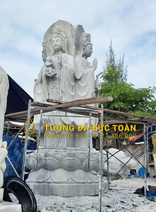 TƯỢNG PHẬT QUAN ÂM TAM DIỆN CAO 5M ĐÁ XÁM QA_43