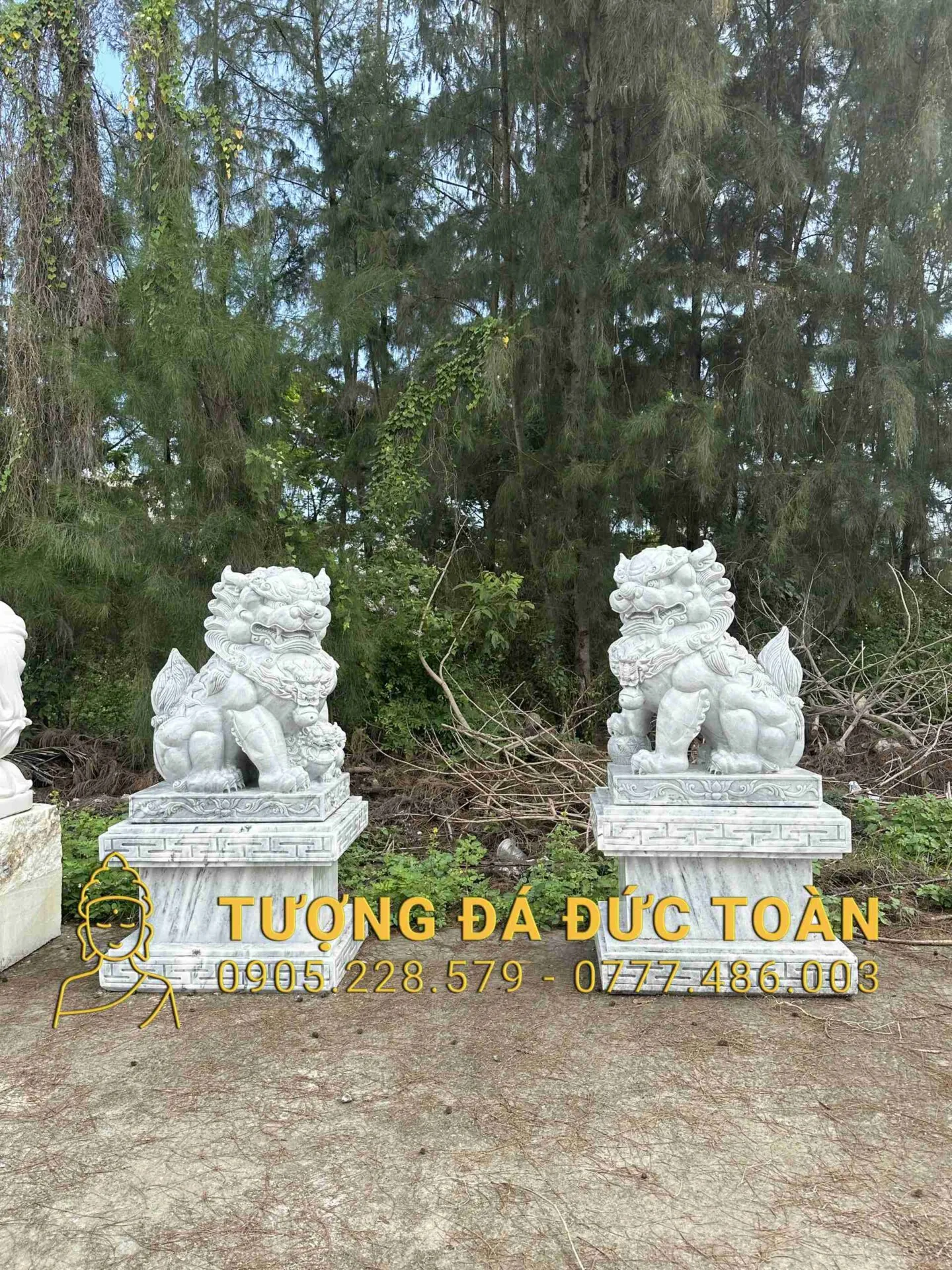 Tượng Kỳ Lân Đá Cẩm Thạch Xám Cao 1,5m – Linh Vật Trấn Trạch Uy Nghiêm