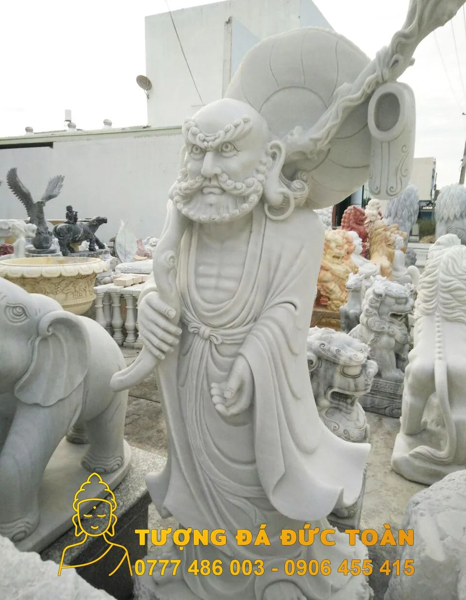 Đạt Ma Sư Tổ tượng đá đẹp