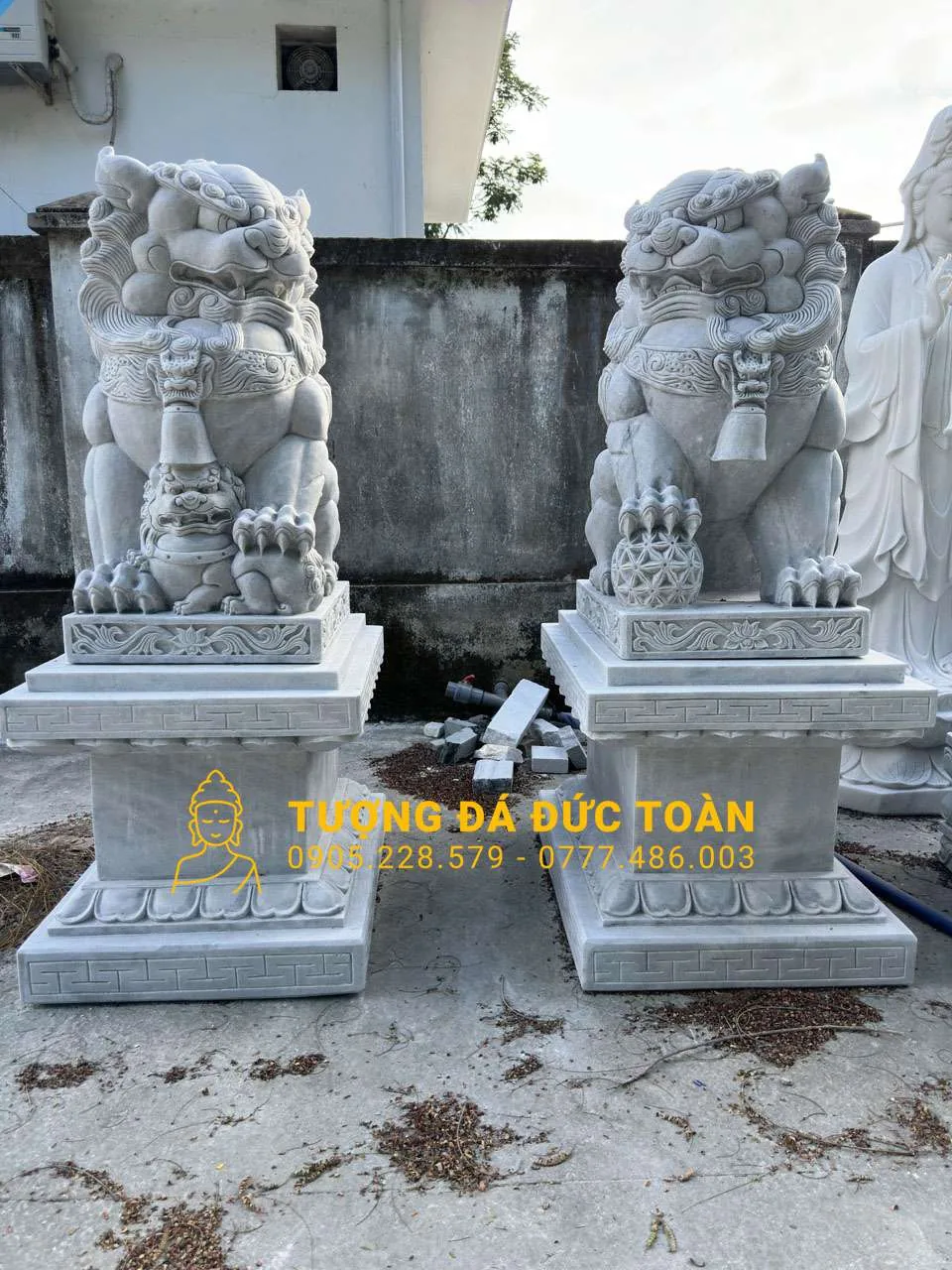 Tượng Kỳ Lân Đá Cẩm Thạch Xám – Linh Vật “Nhân Thú” Trấn Trạch & Cầu Thái Bình