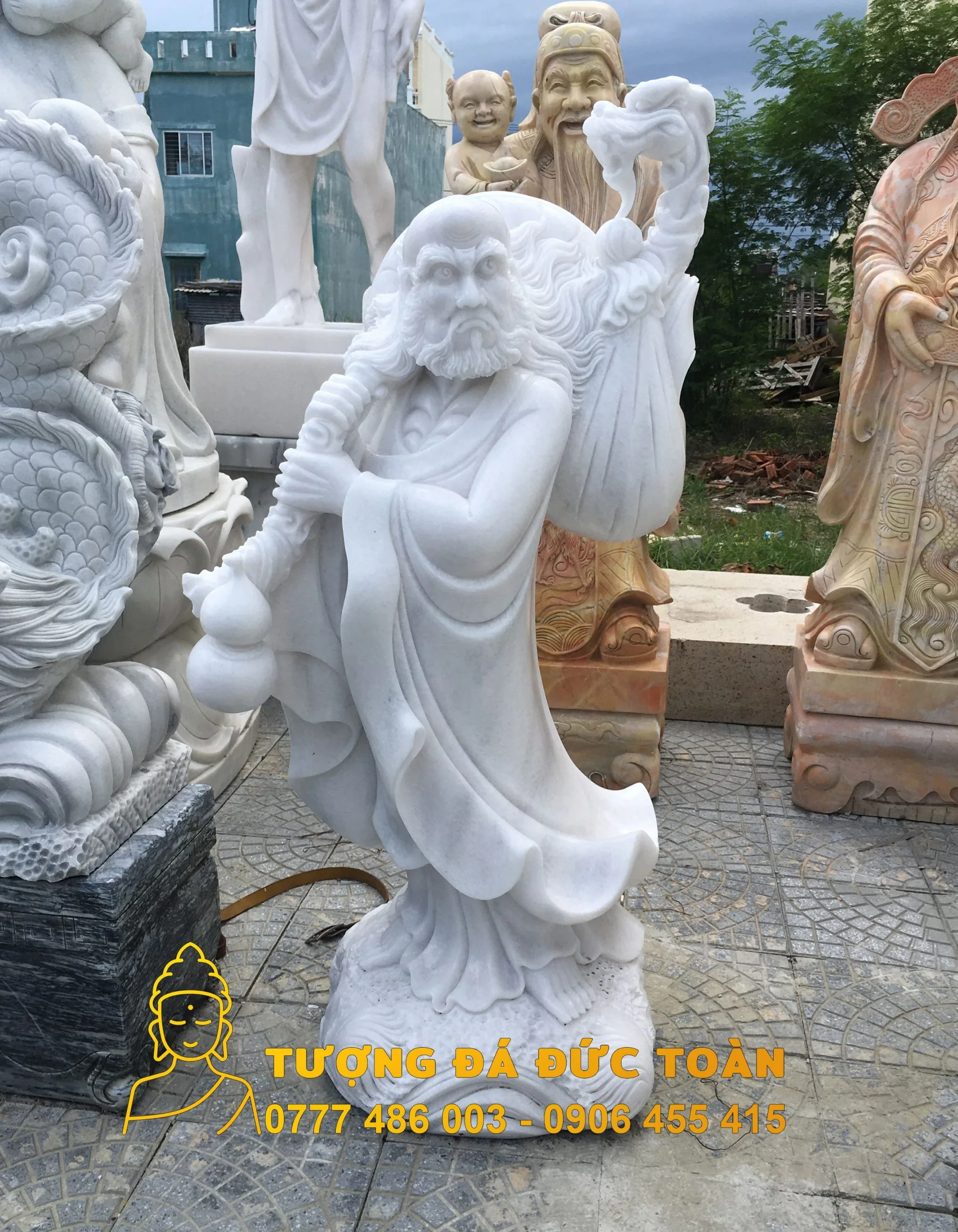 Chế tác tượng Đạt Ma Sư Tổ đá tự nhiên