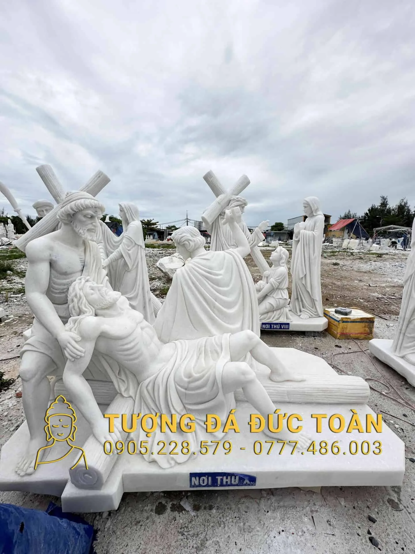 Chặng Đàng Thánh Giá Thứ 11 DTG_13: Đức Chúa Giêsu Chịu Đóng Đinh Vào Thập Giá