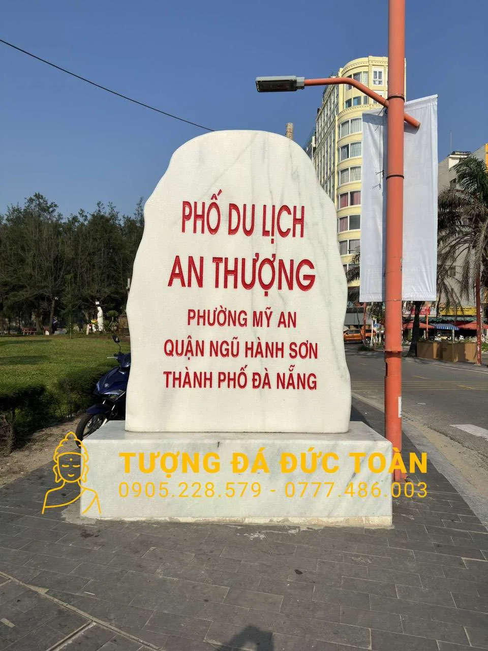Bảng Hiệu Đá Nguyên Khối Đẹp – Tuyệt Tác Từ Thiên Nhiên & Đẳng Cấp Trường Tồn