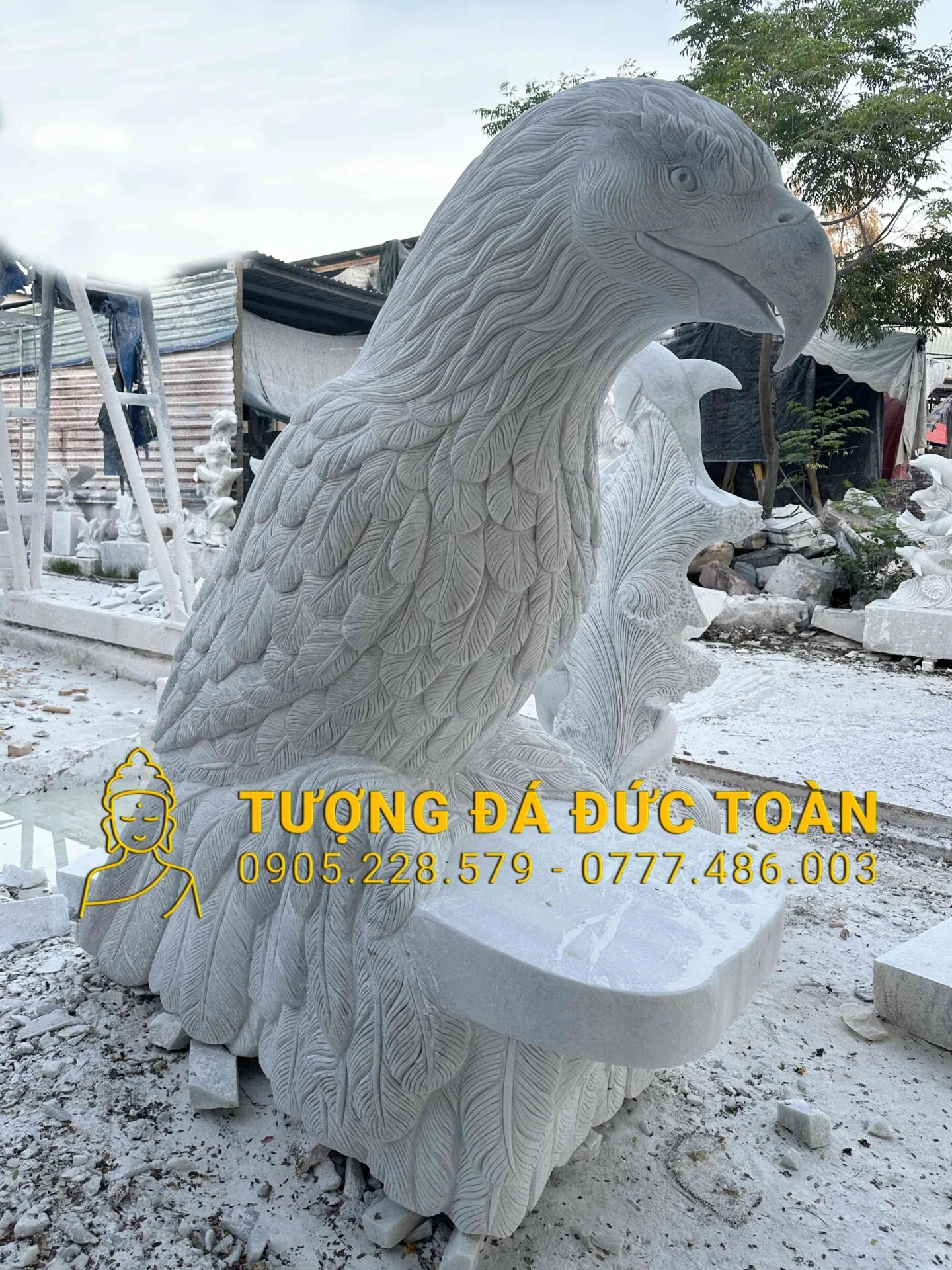 Tượng Đại Bàng Bằng Đá Làm Ghế Ngồi DB_20 – Uy Nghiêm, Quyền Lực, Giá Tốt