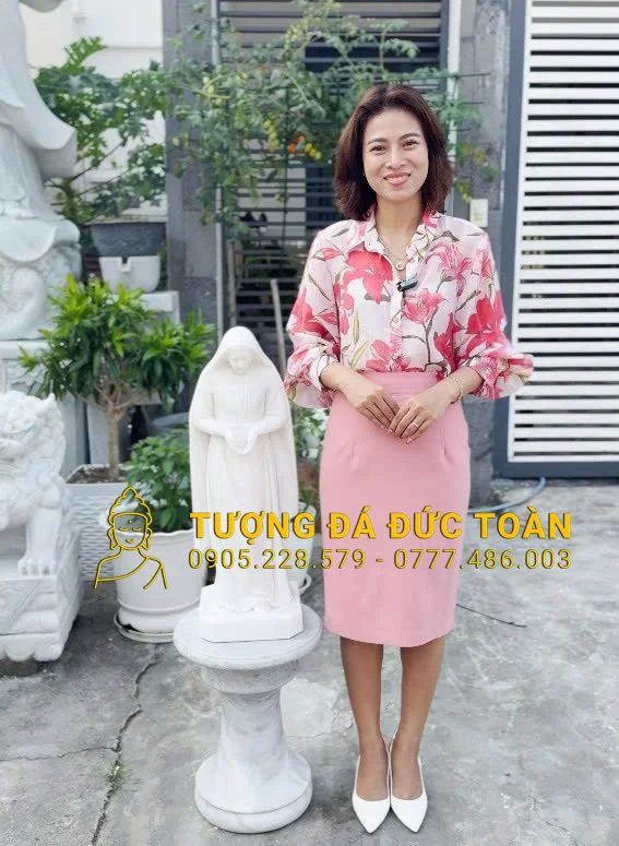 Tượng Đức Mẹ Người Nghèo Cao 70cm