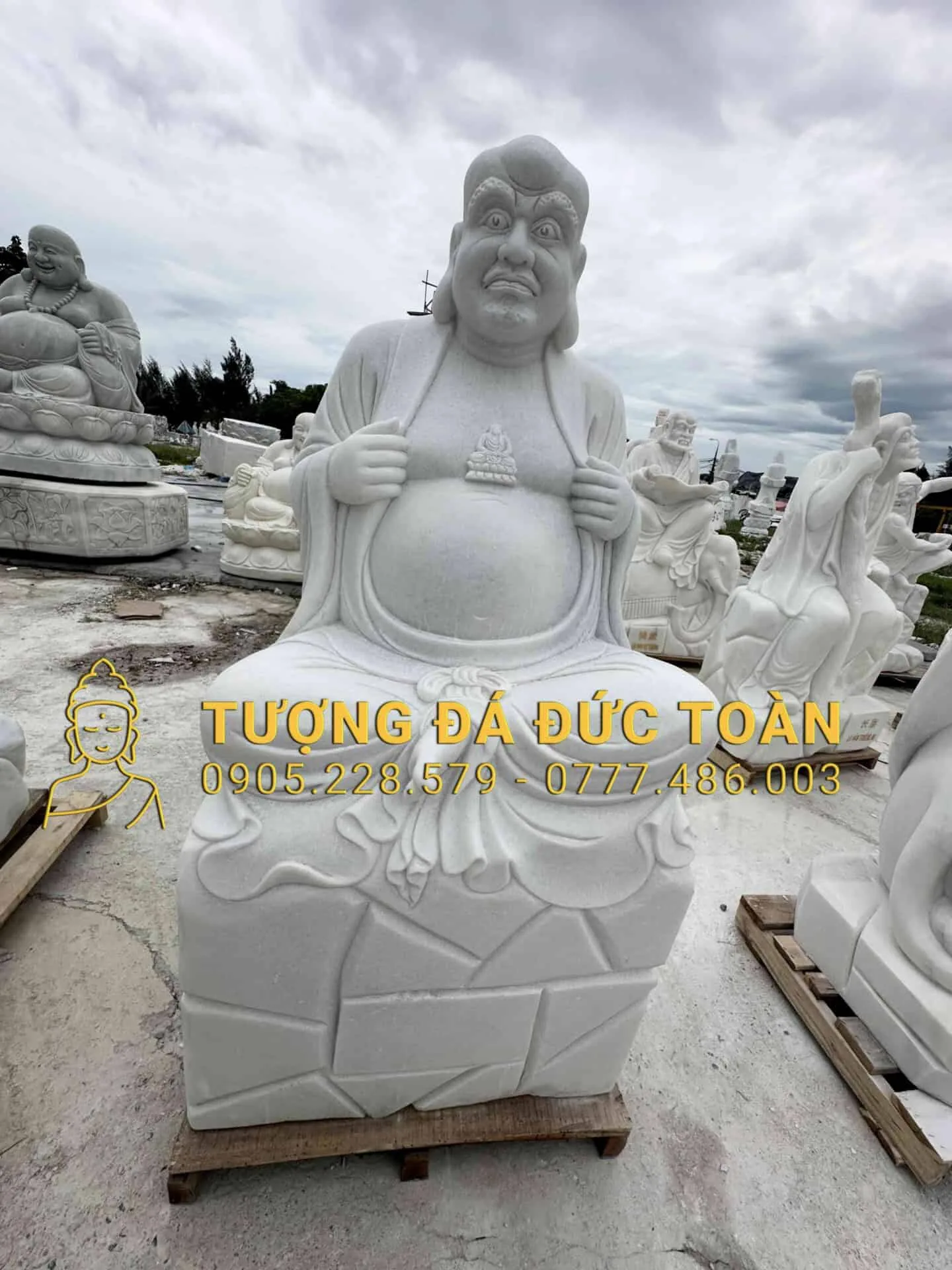 Tượng La Hán Khai Tâm Cao 1,5m Đá Trắng PLH_61 – Chân Tâm Hiển Lộ, Giác Ngộ Tự Thân