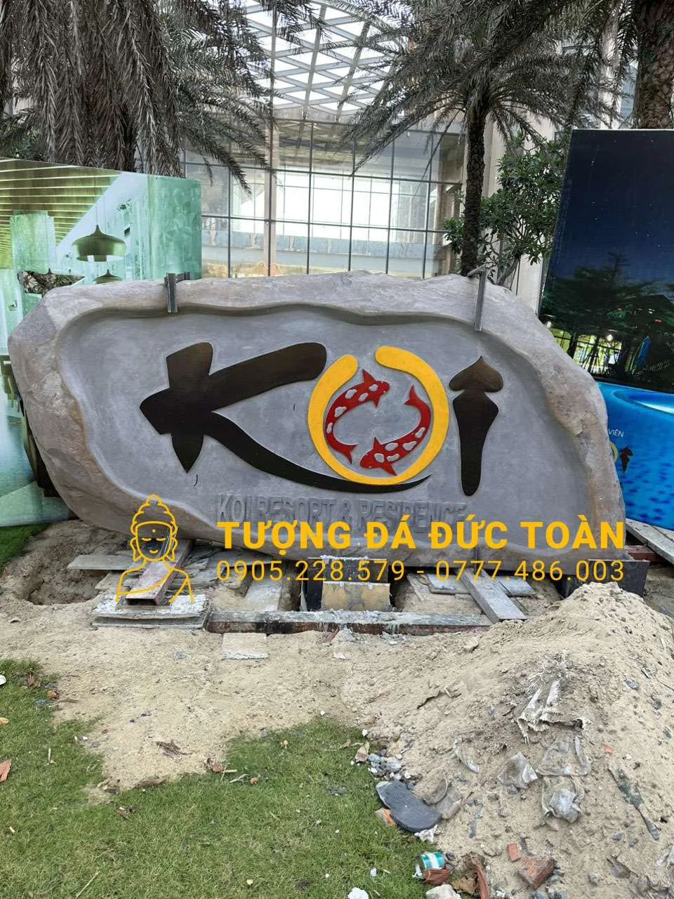 Bảng Hiệu Đá Bazan nguyên khối đẹp.