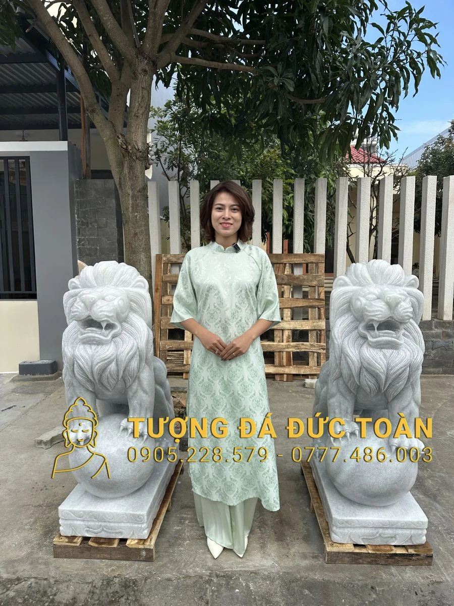 Tượng Sư Tử Đá Tự Nhiên Cao 1,2m – Biểu Tượng Uy Nghiêm & Trấn Trạch Hàng Đầu