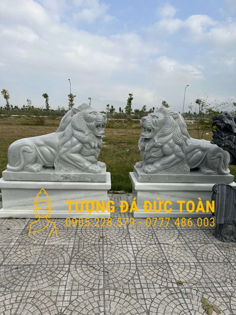 Tượng Sư Tử Trấn Cổng Nằm Đá Tự Nhiên: Uy Quyền, Tụ Tài & Hóa Sát