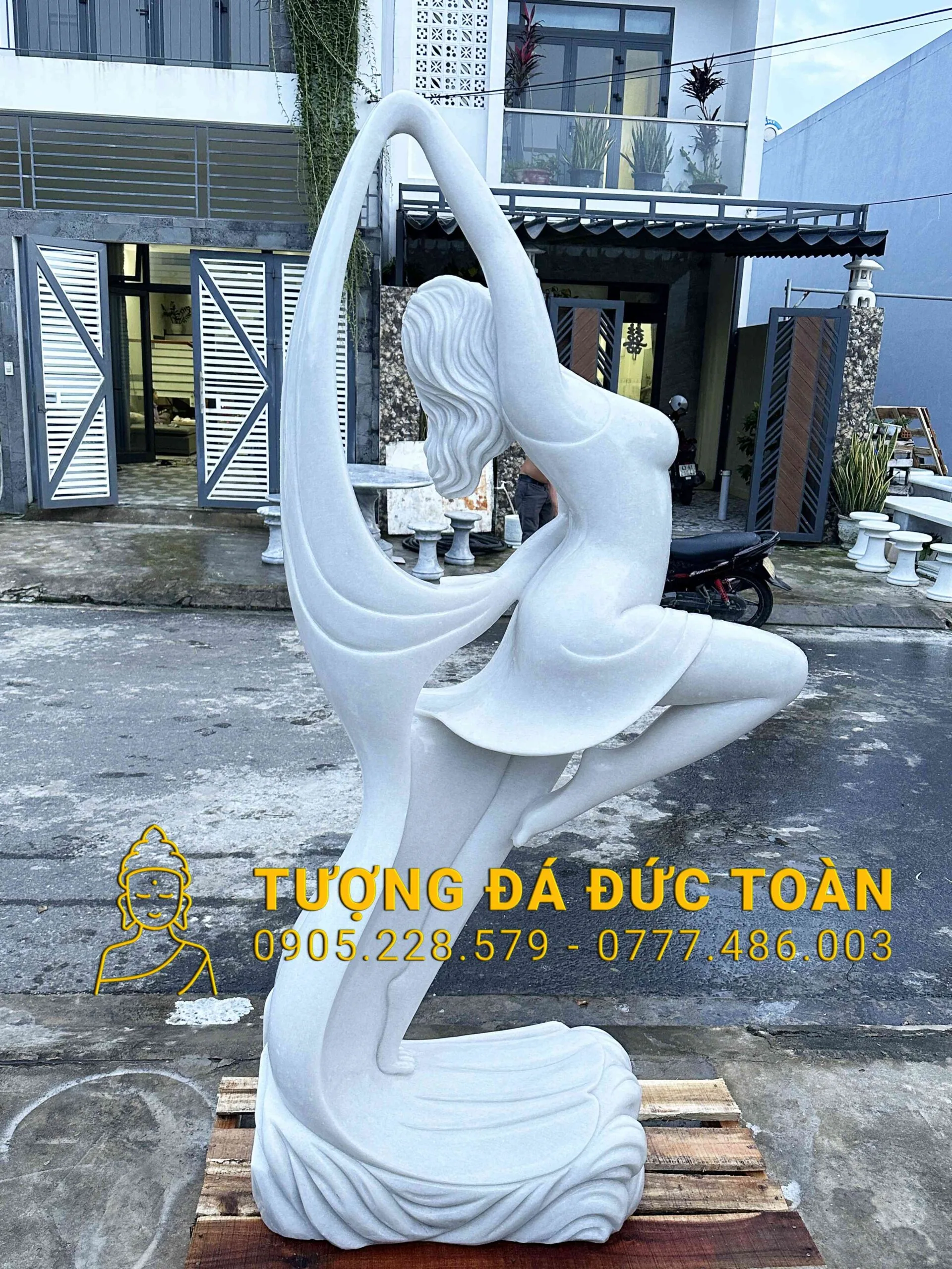 Góc nhìn phụ