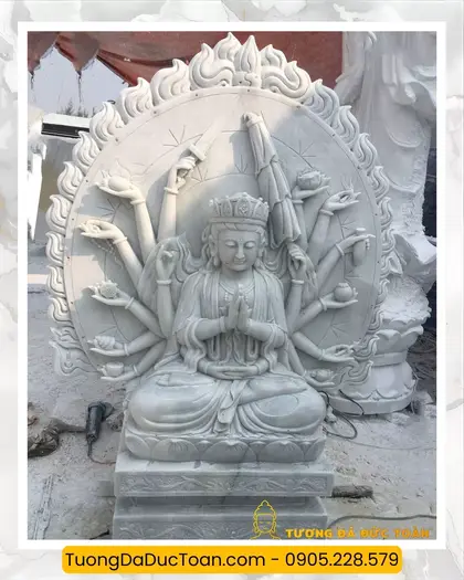 Tượng Phật Bà Nghìn Mắt Nghìn Tay