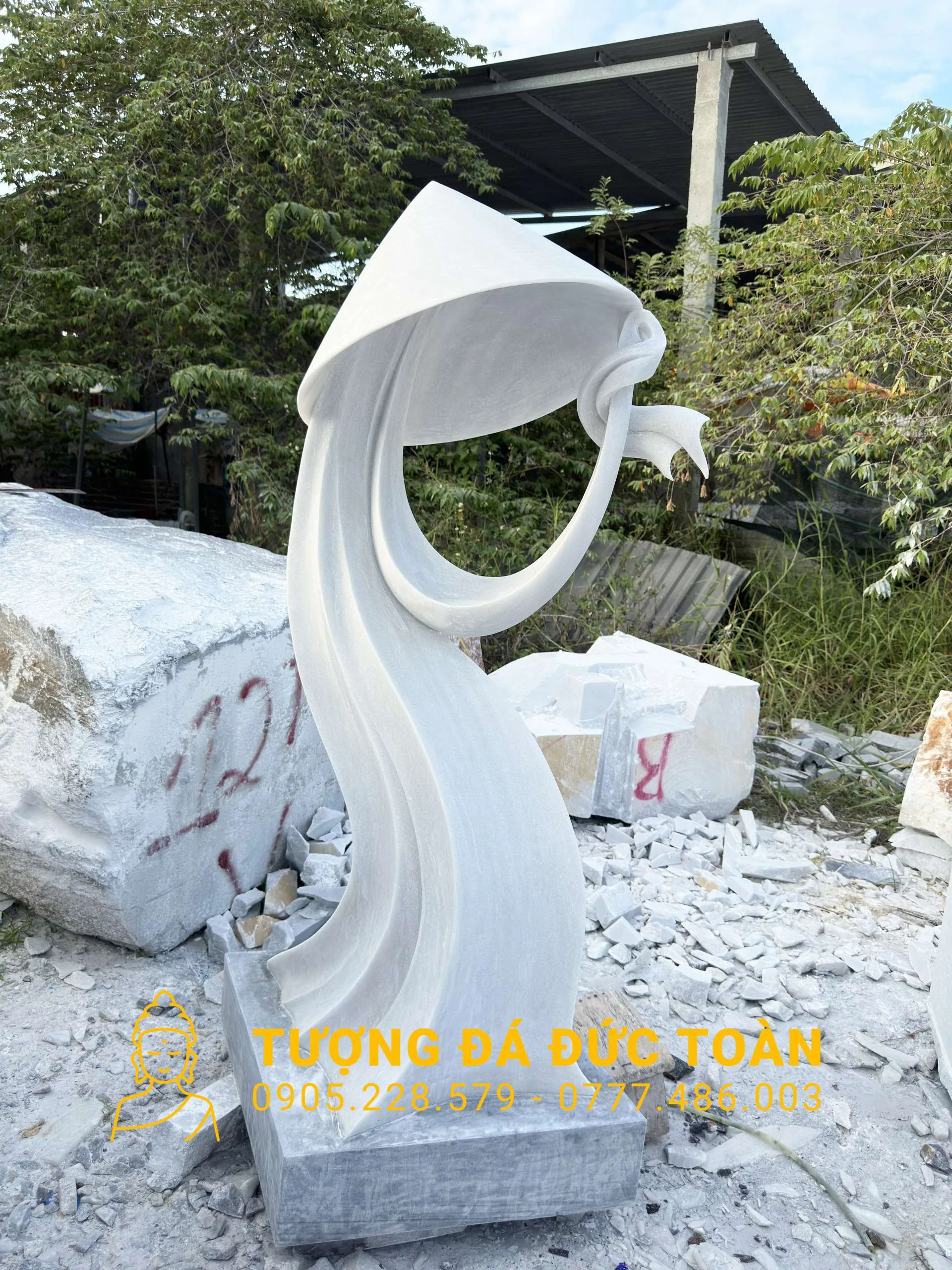 Góc nhìn phụ