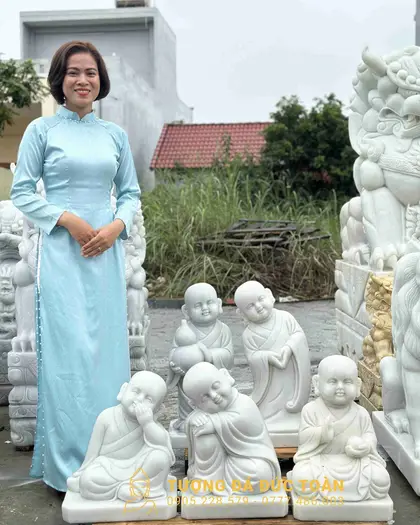 Tượng Chú Tiểu Bằng Đá