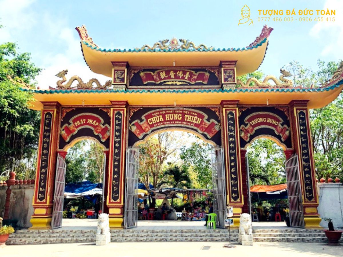 Chùa Hưng Thiện - Tượng Mẹ Quan Âm Đông Hải 