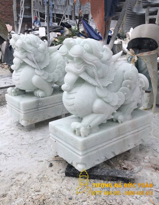Tượng Tỳ Hưu trấn cổng dá cẩm thạch trắng nguyên khối - Tượng Đá Đức Toàn