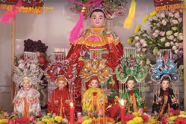 Lễ Vía Bà Chúa Xứ Đỉnh Núi Sam được tổ chức như thế nào?
