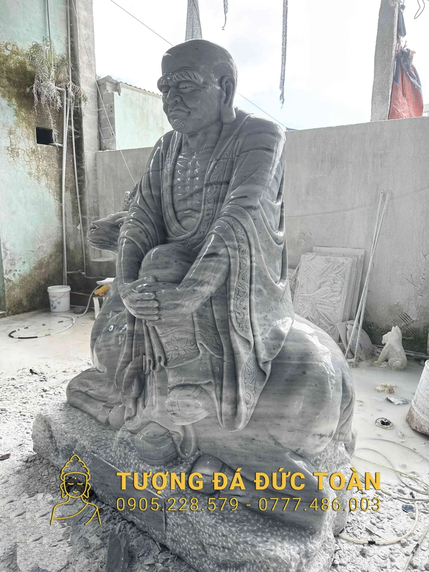 Góc nhìn phụ