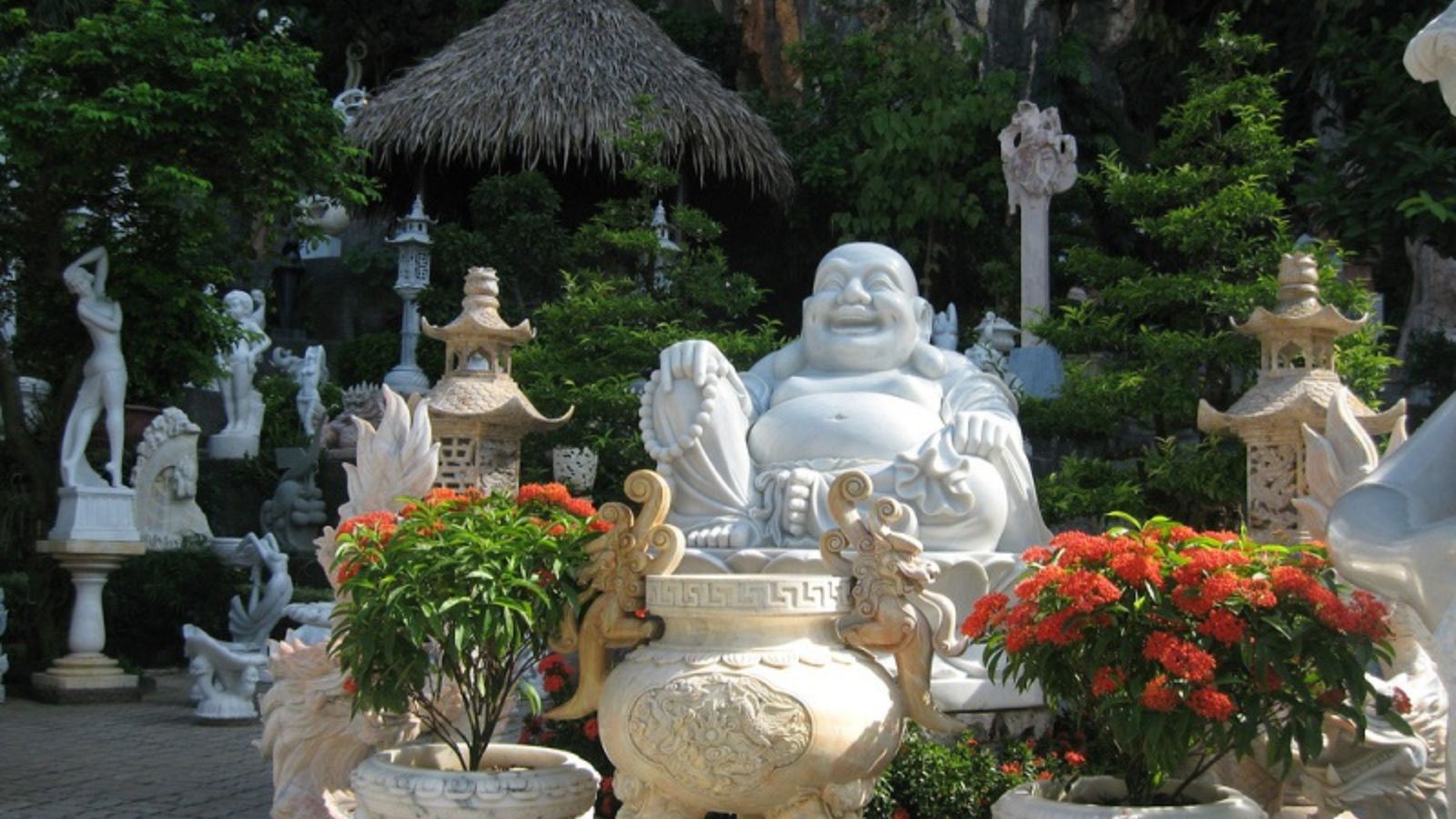 Cơ Sở tạc tượng đá