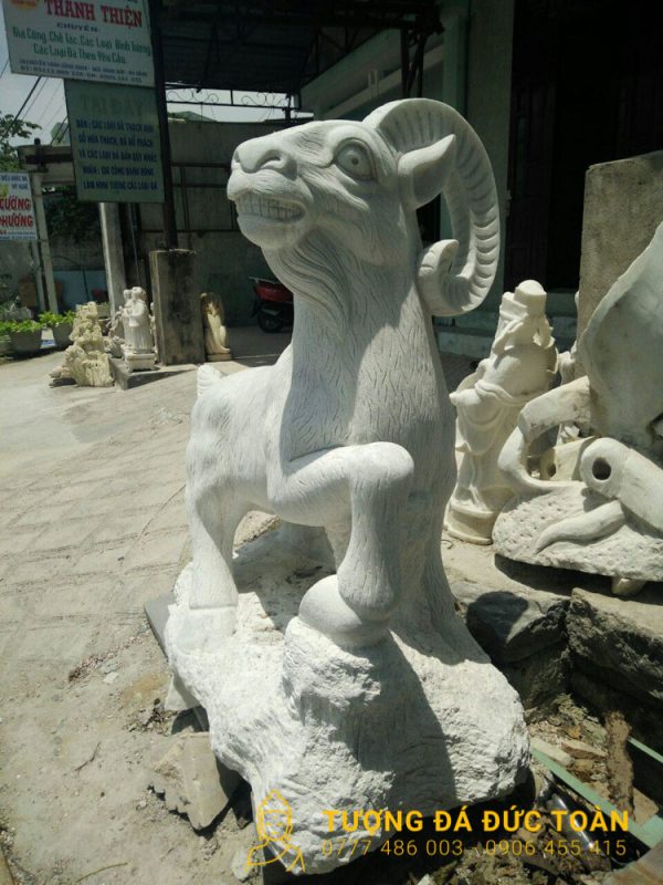 Tượng Dê Phong Thủy Bằng Đá