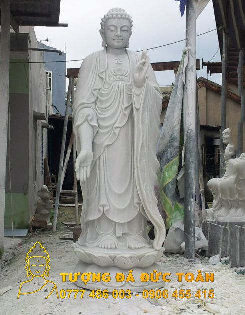 Tượng Phật A Di Đà bằng đá