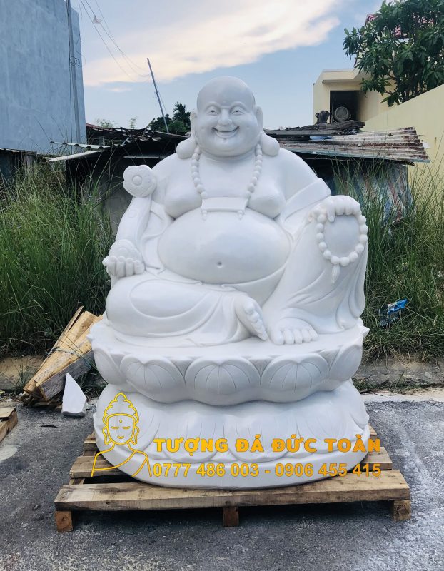 tượng Phật đá trắng