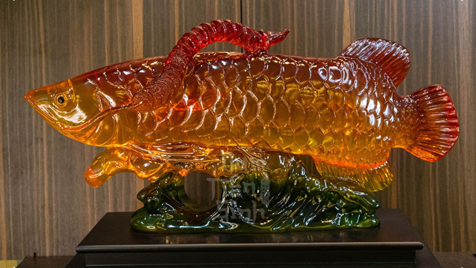 Tượng cá rồng bằng đá