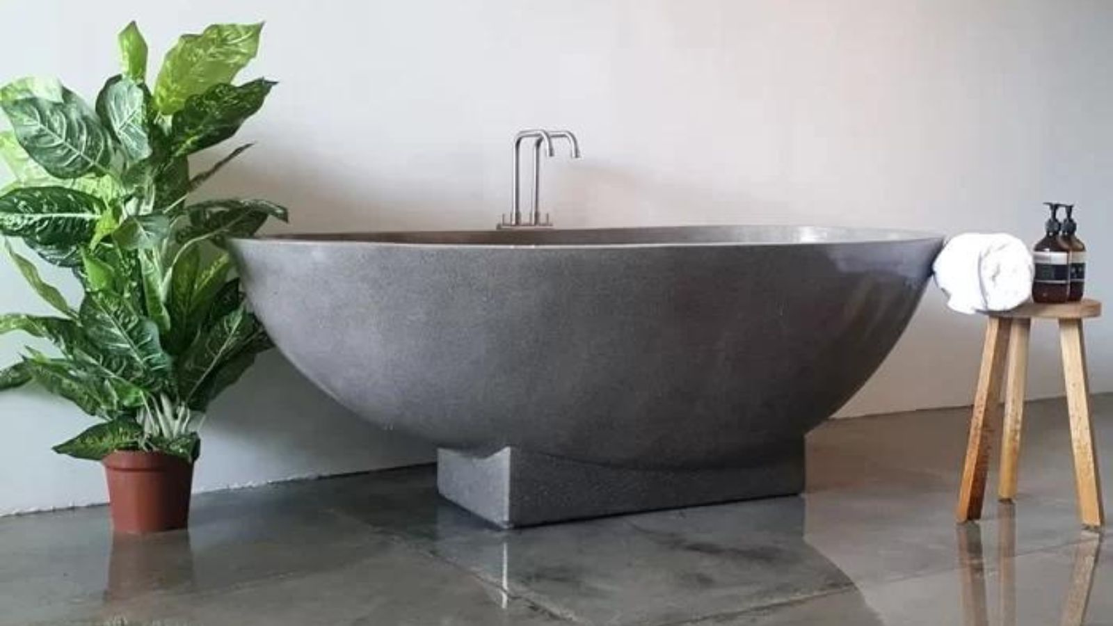 bồn tắm đá nhân tạo