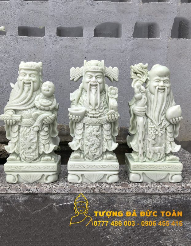 giá tạc tượng đá
