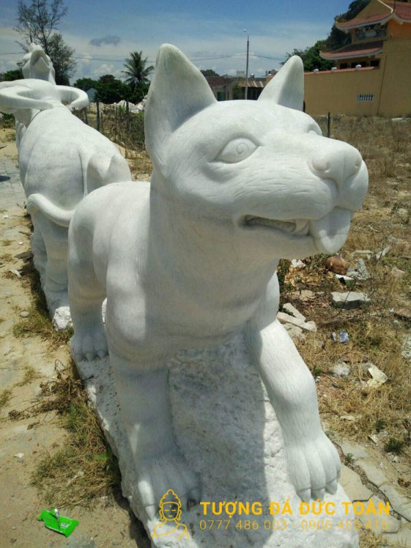 giá tượng chó đá