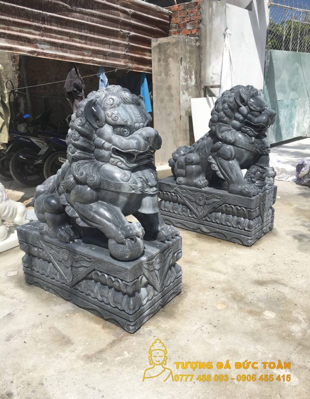 tượng Kỳ Lân đá cẩm thạch đen nguyên khối