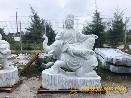 tượng Phật Phổ Hiền bằng đá 
