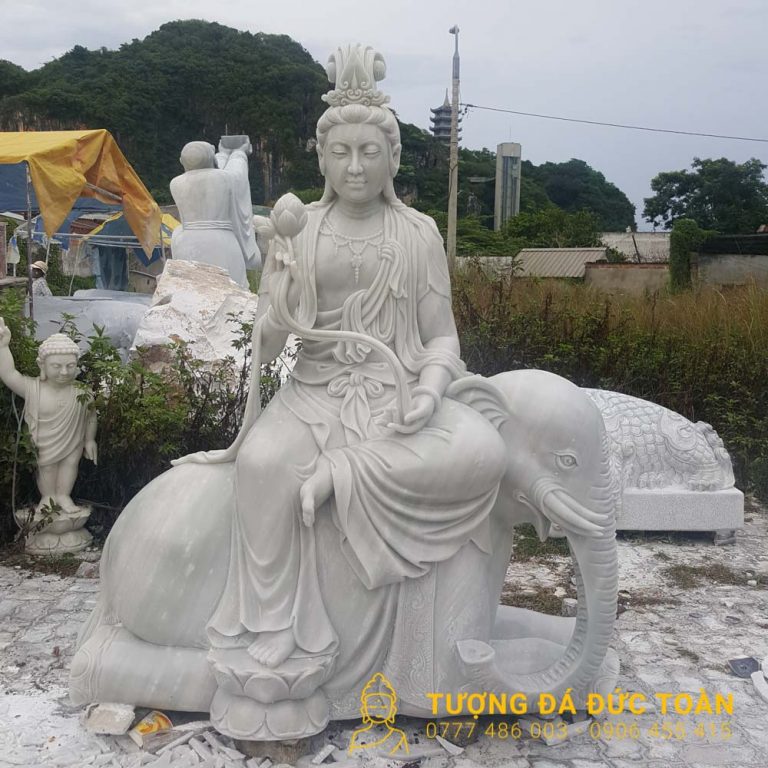 tượng Phật Phổ Hiền bằng đá 