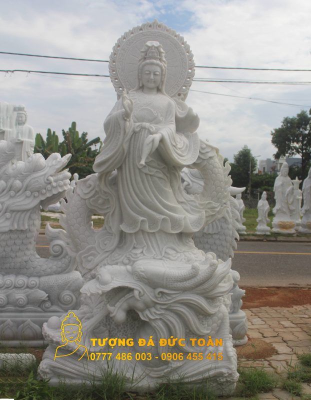 Tượng Quan Âm Đá Non Nước
