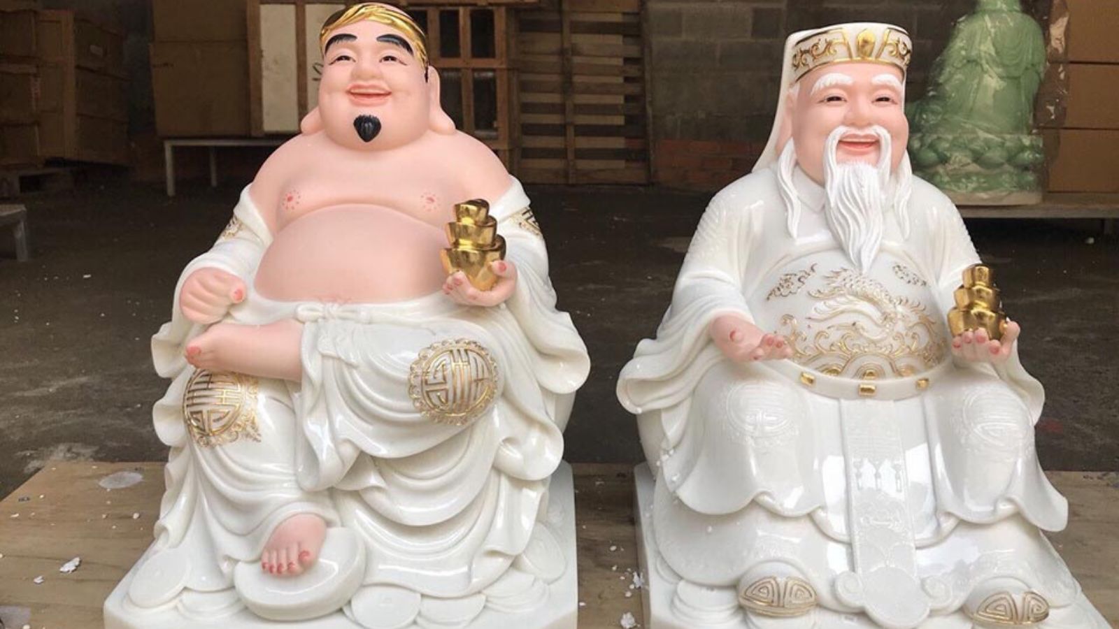 Tượng Thần Tài Thổ Địa Bằng Đá Tự Nhiên: Chiêu Tài Lộc Và Báo Giá Tại Xưởng