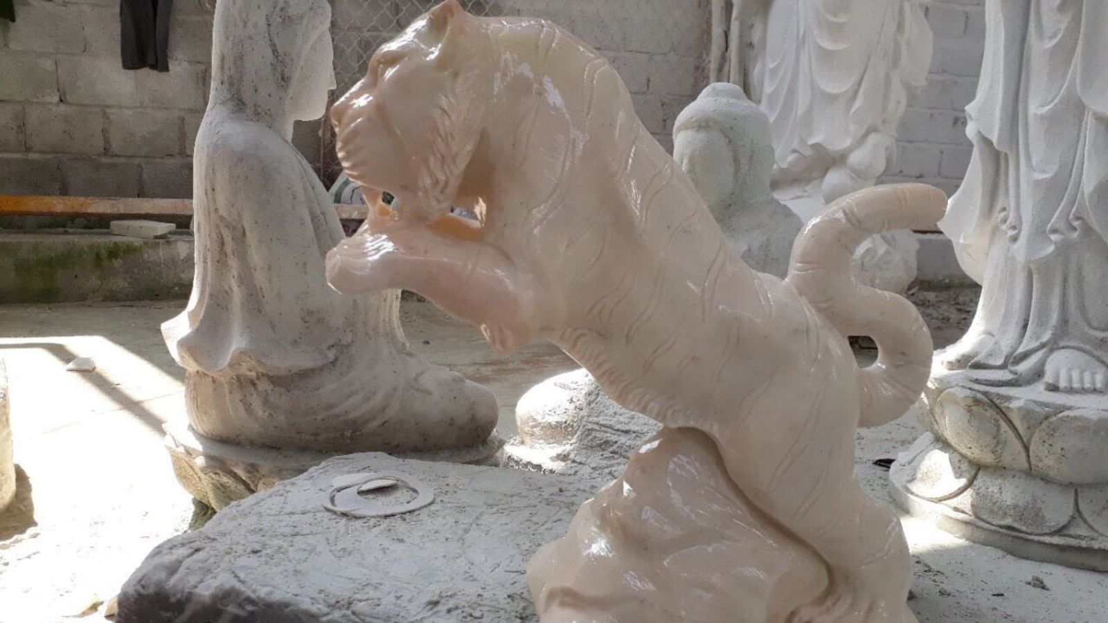 tượng hổ đá mỹ nghệ