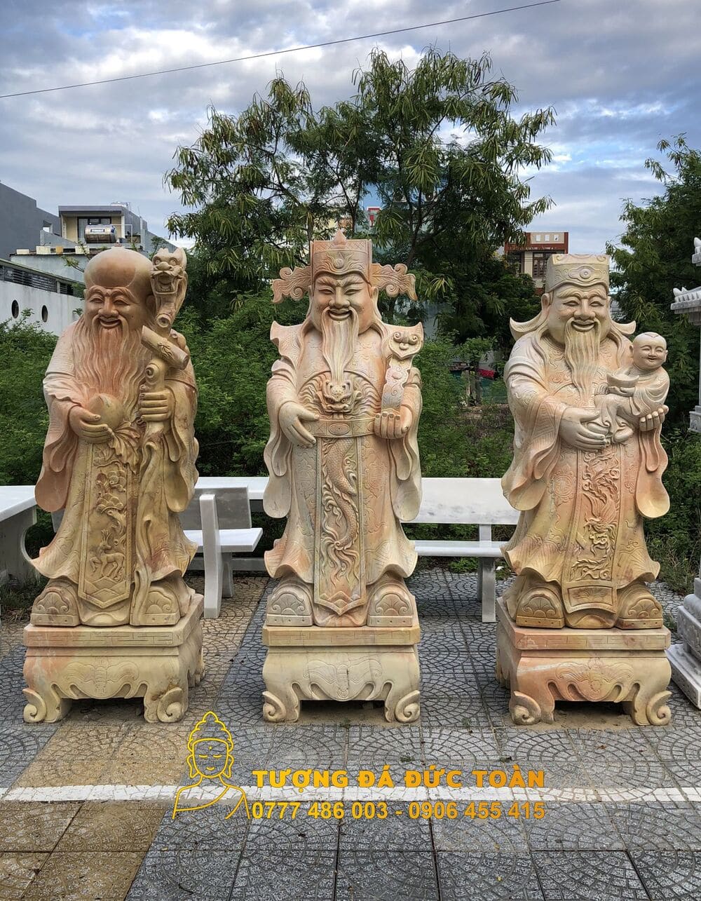 Tượng Phước Lộc Thọ bằng đá