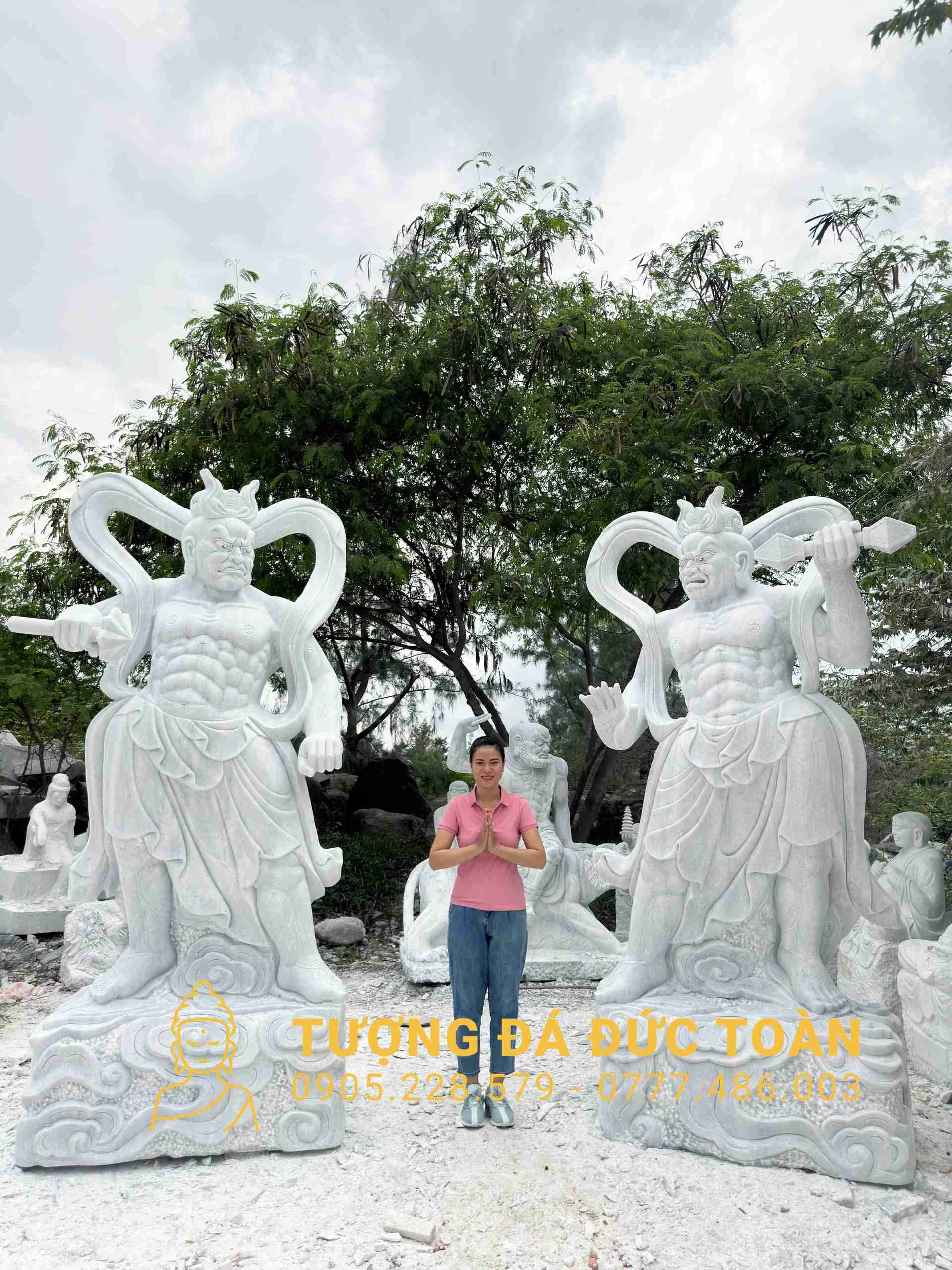Tượng Kim Cang Hộ Pháp Đá Cẩm Thạch Xám Non Nước