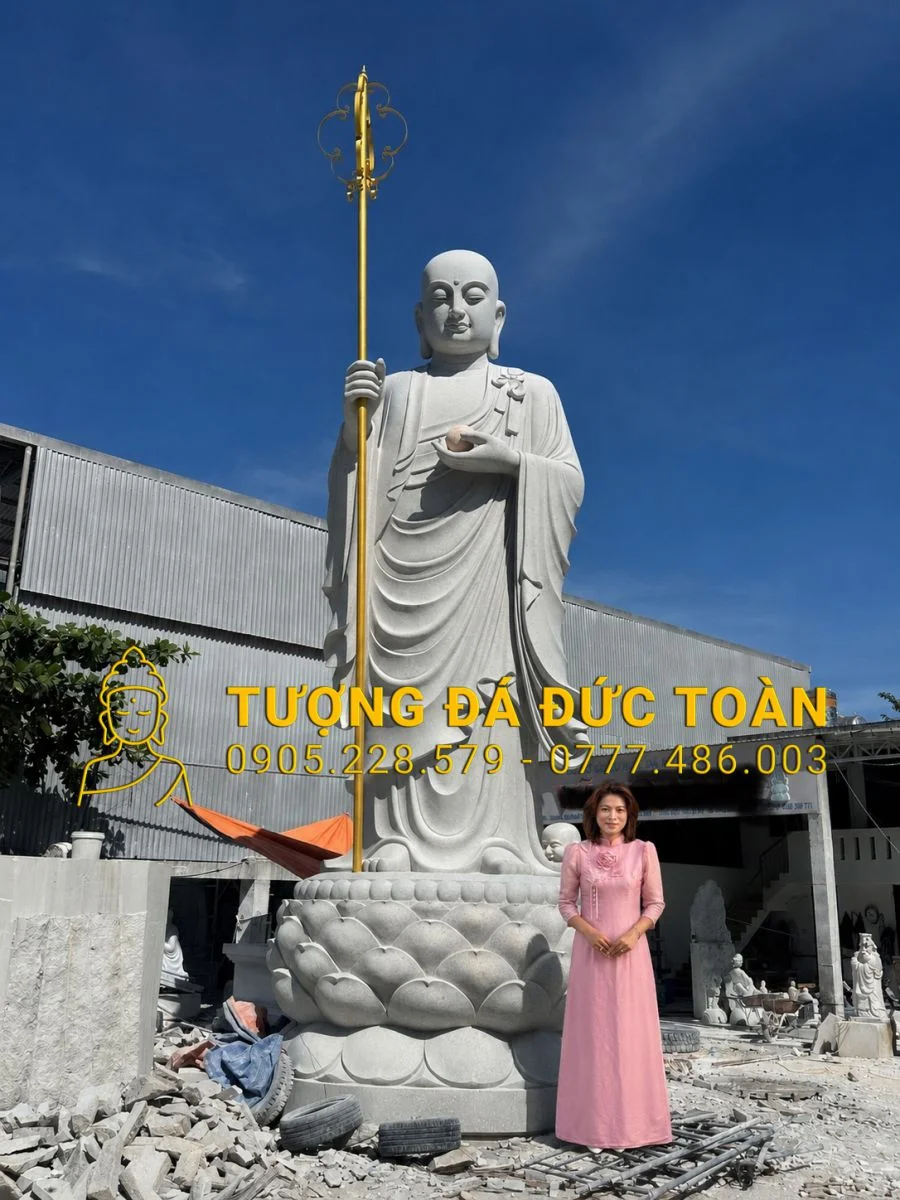 TƯỢNG PHẬT ĐỊA TẠNG ĐÁ GRANNIT CAO 7M
