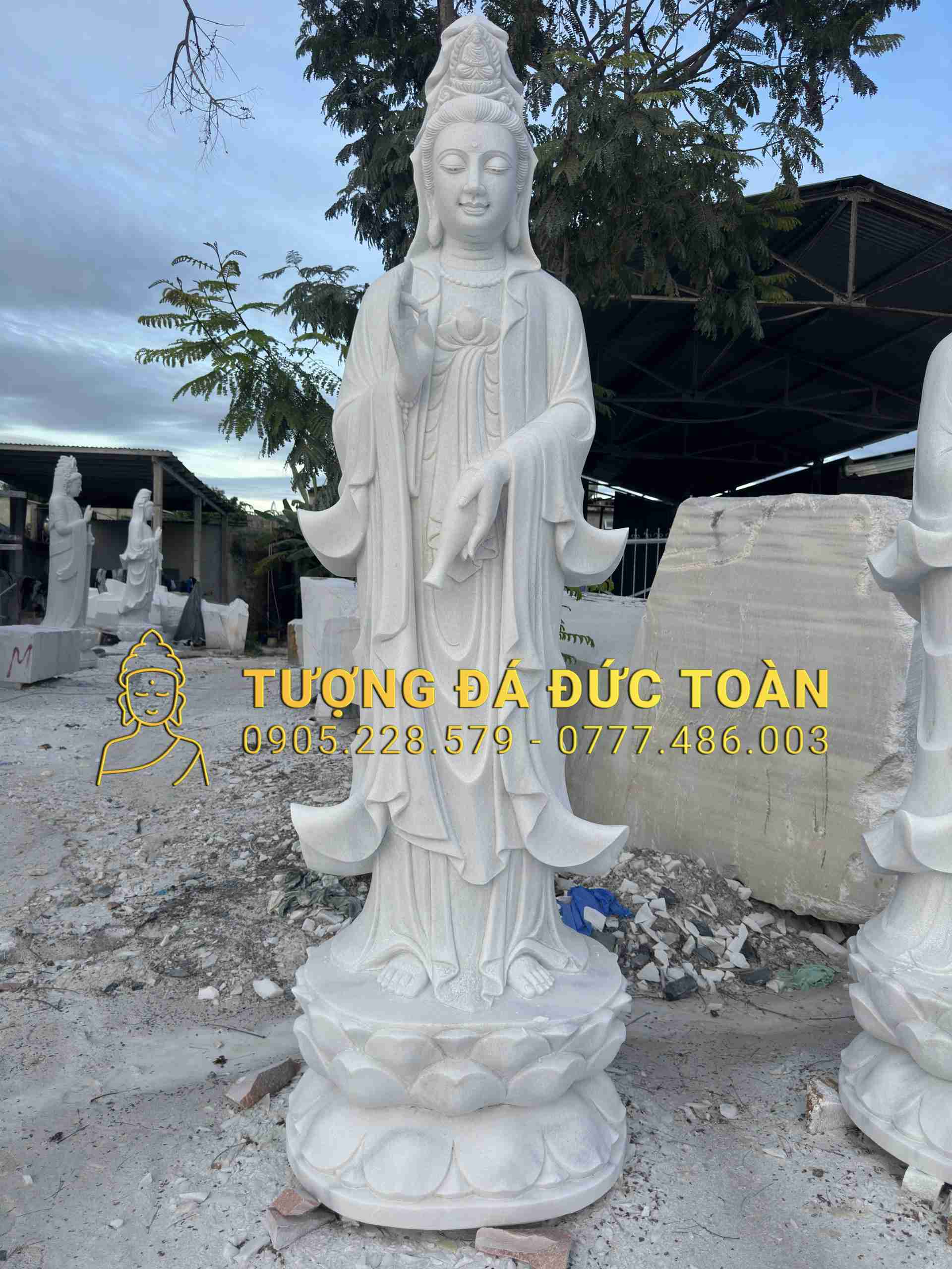 TƯỢNG QUAN ÂM ĐÁ TRẮNG NGUYÊN KHỐI CAO 3M