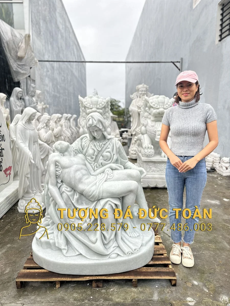 TƯỢNG ĐỨC MẸ SẦU BI CAO 1,2M