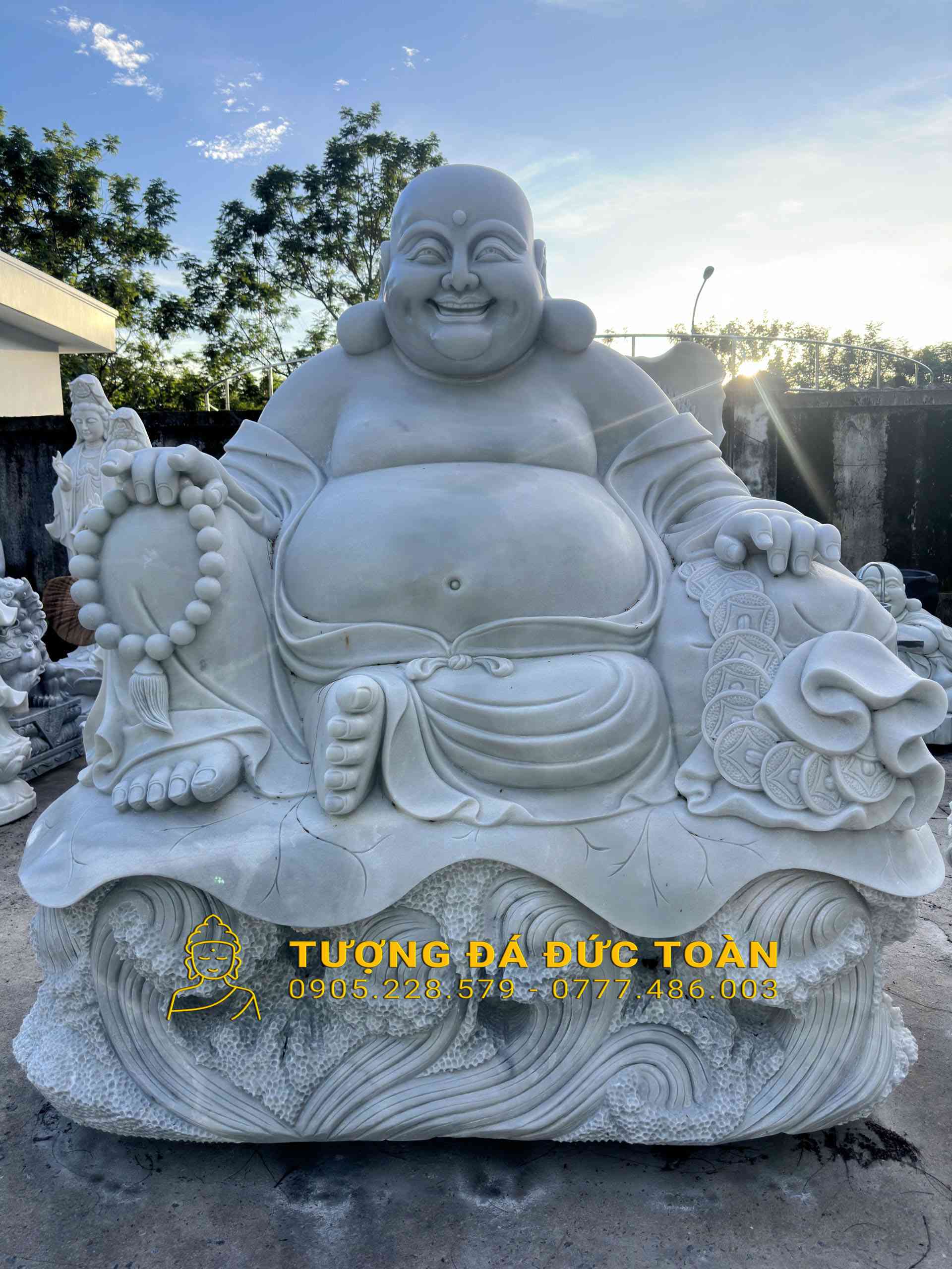 TƯỢNG DI LẶC ĐÁ CẨM THẠCH TRẮNG CAO 2M
