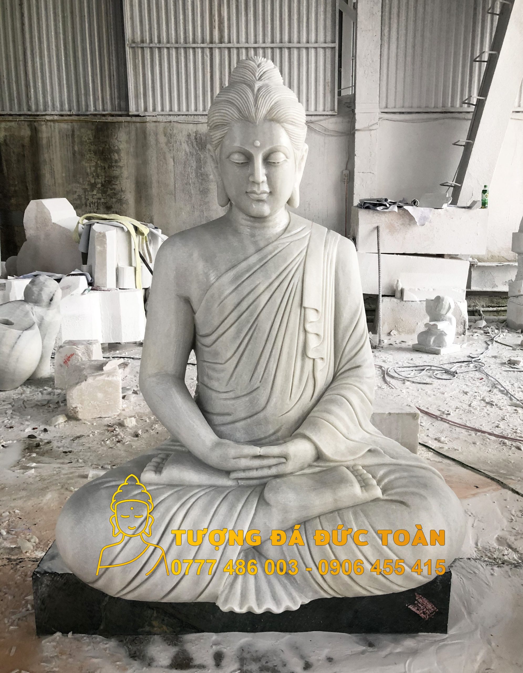 Tượng Phật Thích Ca Mâu Ni đá hàng đầu Đà Nẵng
