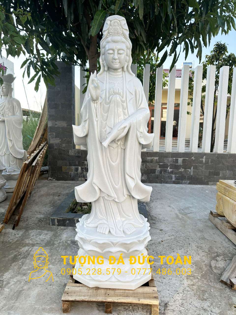TƯỢNG PHẬT QUAN ÂM BẰNG ĐÁ CẨM THẠCH TRẮNG CAO 1M2