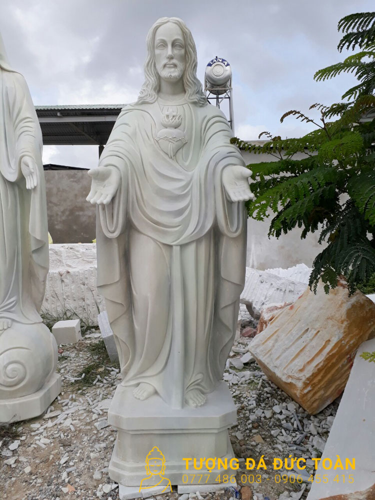 Tượng Chúa Jesus Đá Cẩm Thạch Đà Nẵng – 01