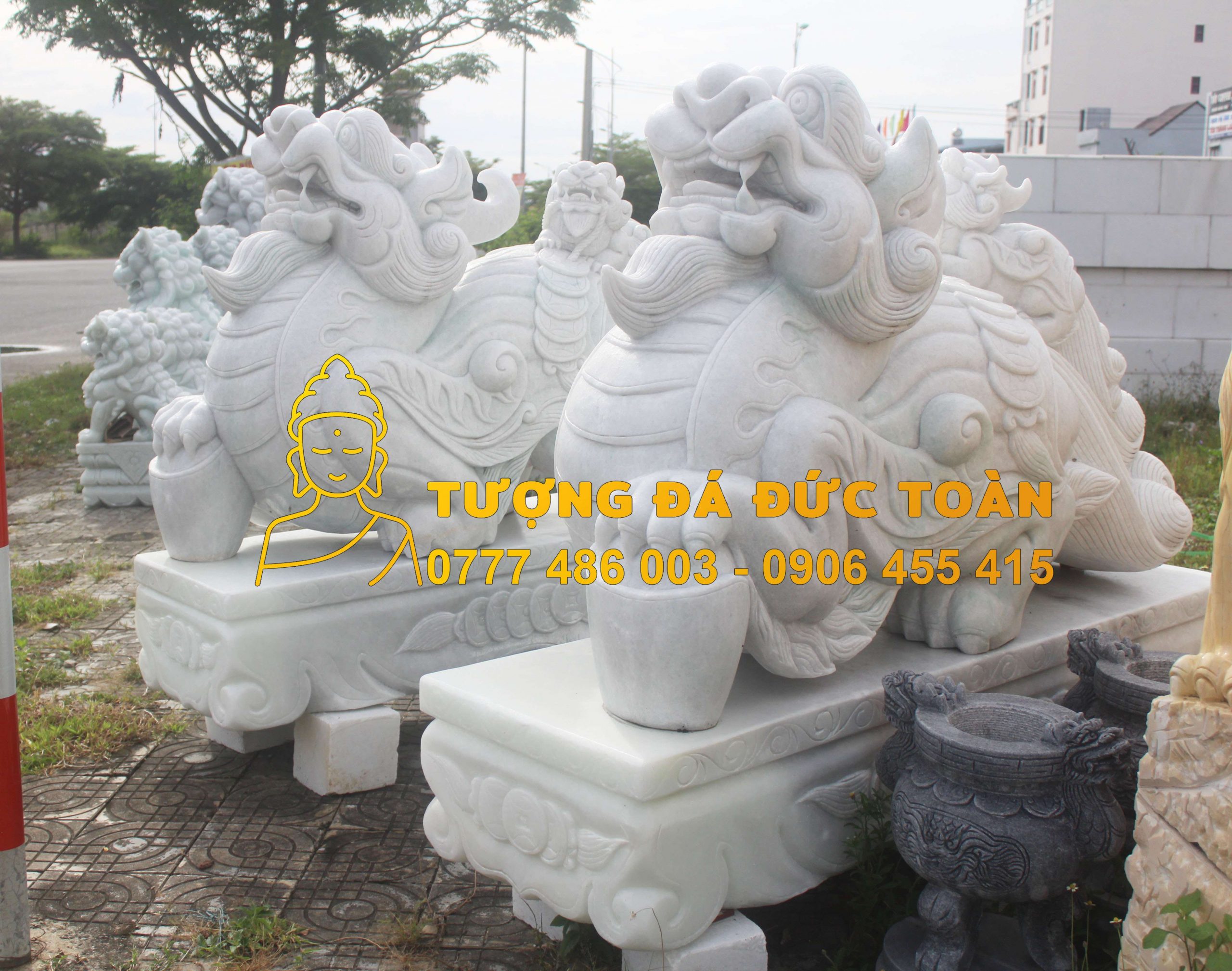 Bán tượng Tỳ Hưu đá cẩm thạch trắng